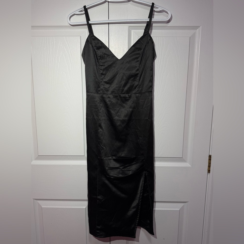 Oh Polly Black Midi Dress
